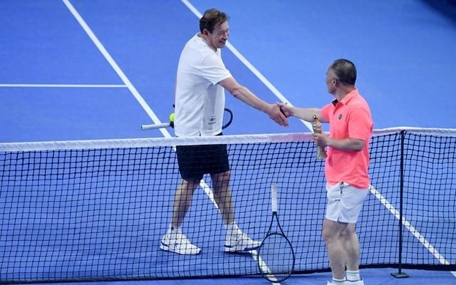 把地板垫高 把地板垫高